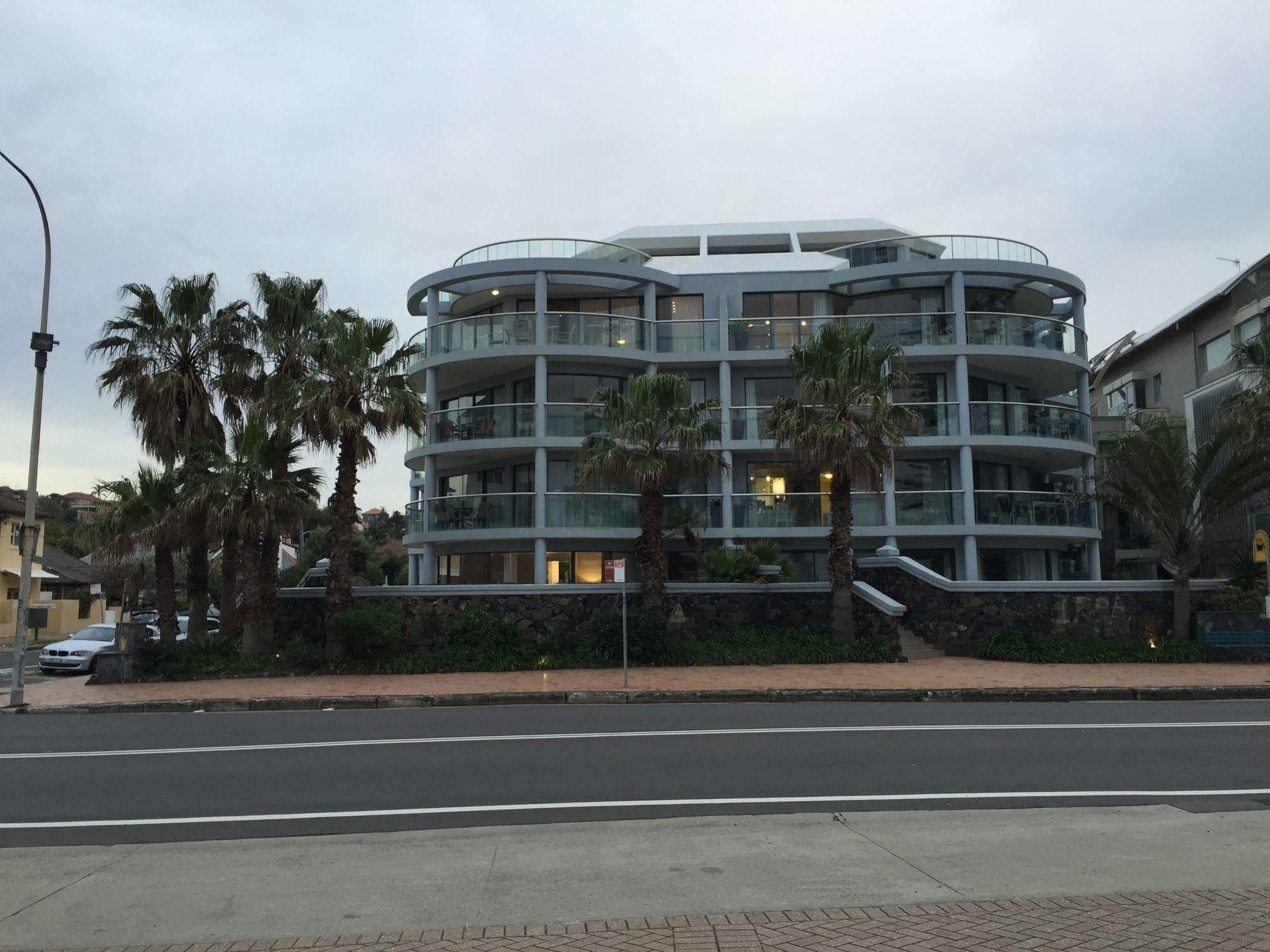 Manly Surfside Holiday Apartments Exterior foto